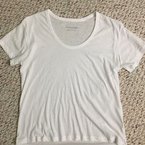 Everlane air scoop neck tshirt